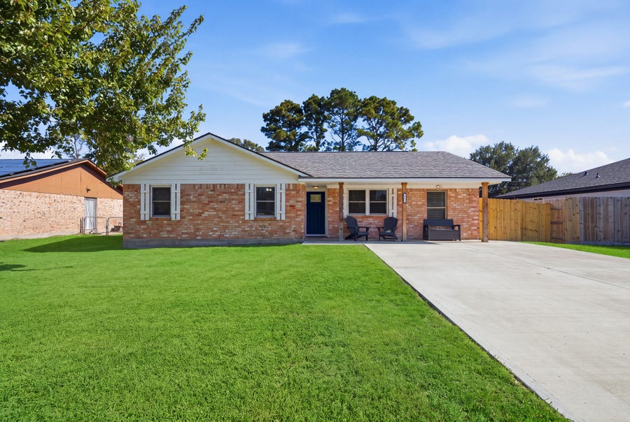 Property photo for 3311 Schroeder Avenue, Needville, TX
