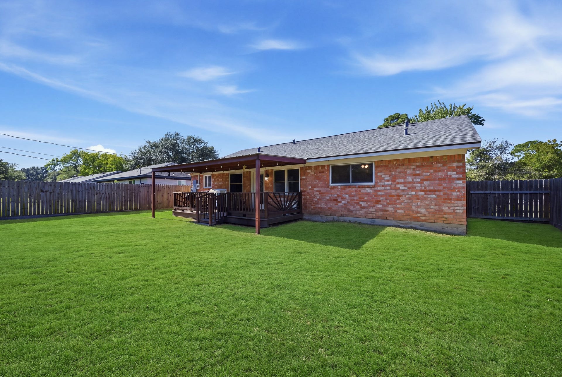 3311 Schroeder Avenue, Needville, TX 77461