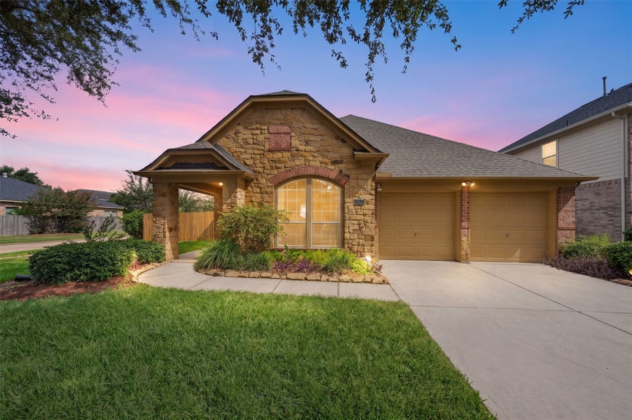 Property photo for 28222 Crossprairie Drive, Katy, TX