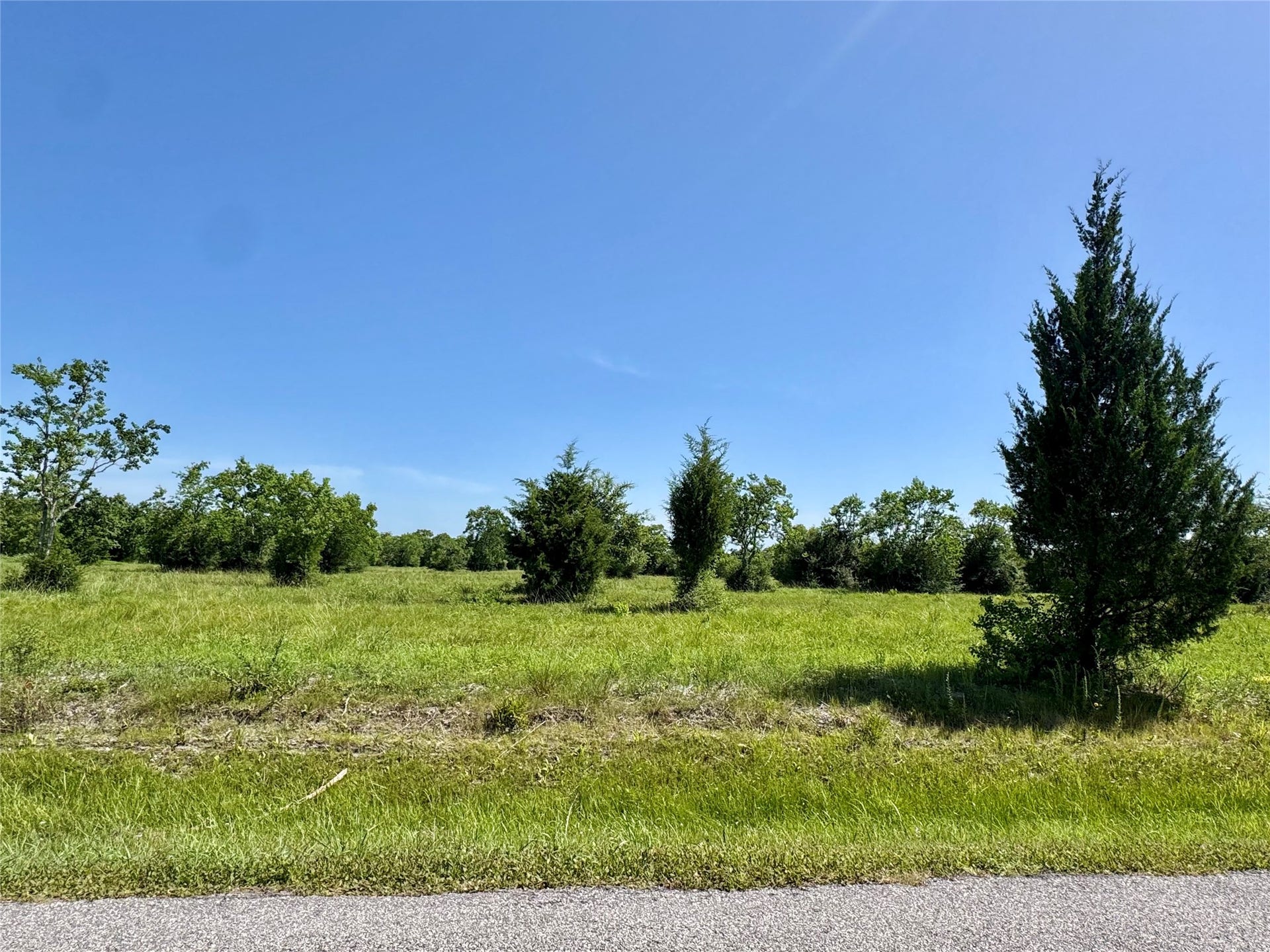 11945 7TH ST, Santa Fe, TX 77510 11945 7TH ST, Santa Fe, TX 77510
