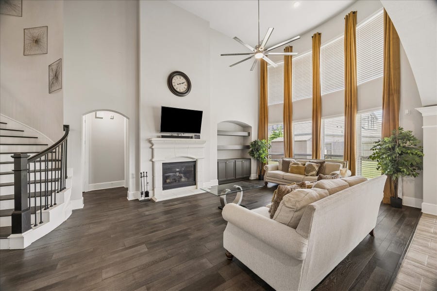 Property photo for 1907 SAPPHIRE PINES LANE, Rosenberg, TX