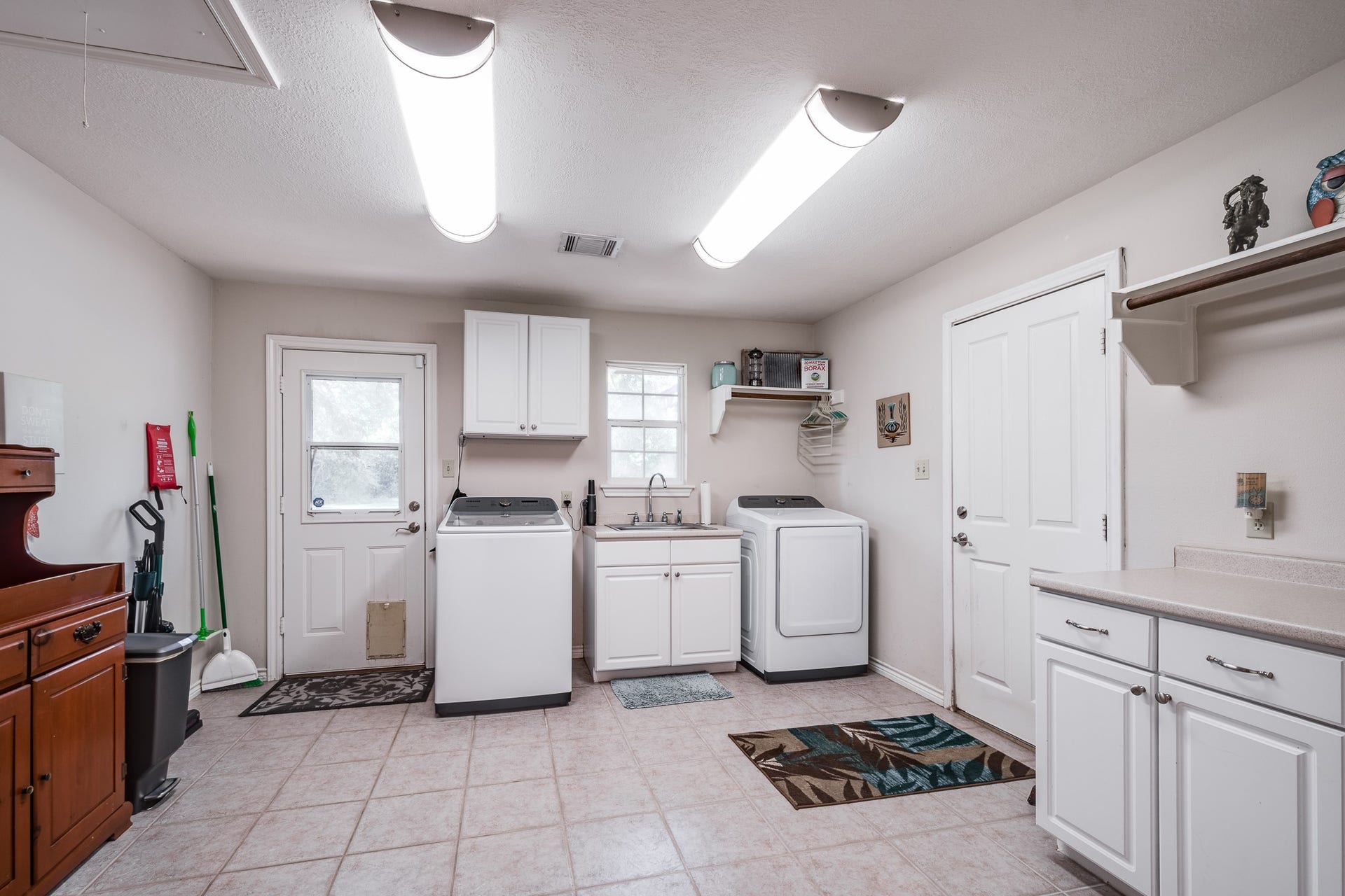 15776 Fm 3083 Road, Conroe, TX 77302 15776 Fm 3083 Road, Conroe, TX 77302