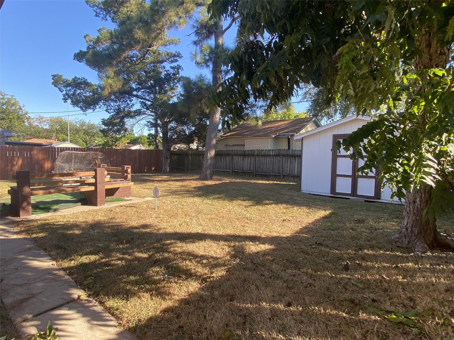 1611 Mosher Lane, Houston, TX 77088 1611 Mosher Lane, Houston, TX 77088