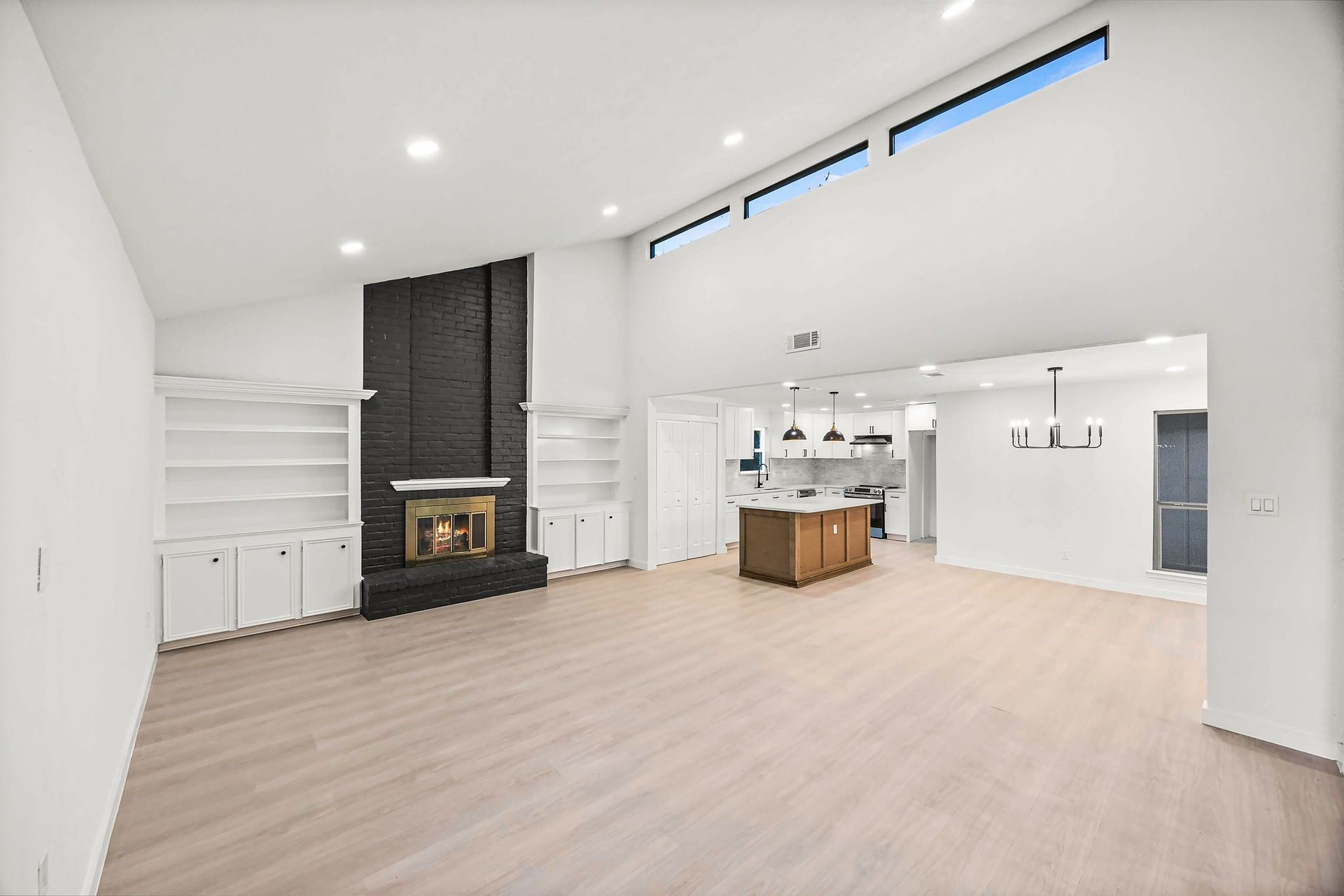 15747 Boulder Oaks Drive, Houston, TX 77084 15747 Boulder Oaks Drive, Houston, TX 77084