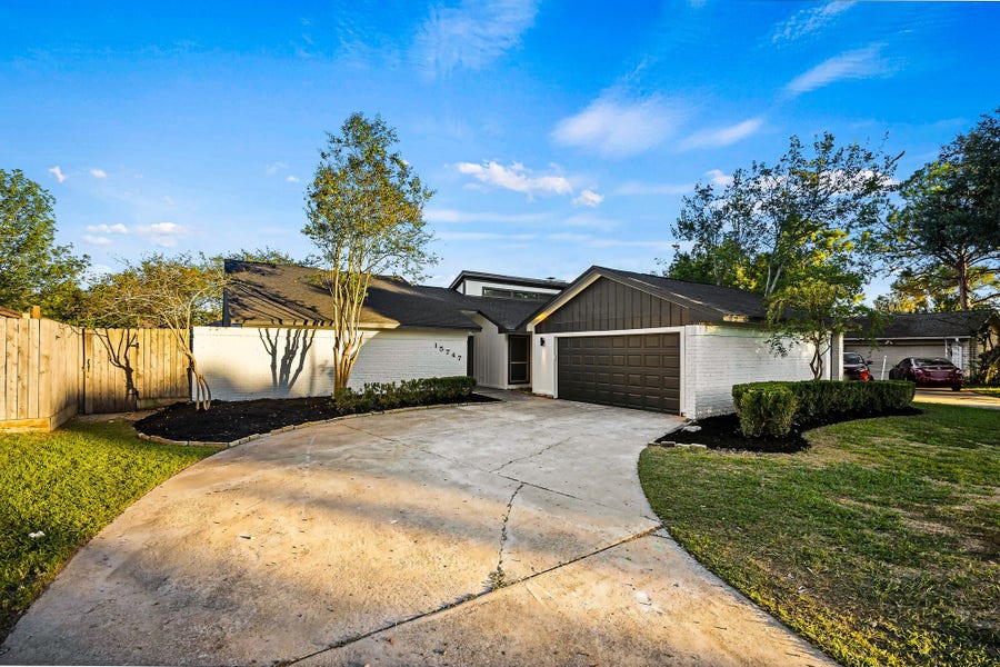 Property photo for 15747 Boulder Oaks Drive, Houston, TX