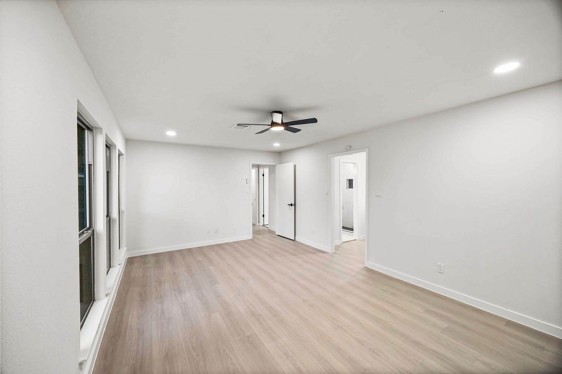 15747 Boulder Oaks Drive, Houston, TX 77084 15747 Boulder Oaks Drive, Houston, TX 77084