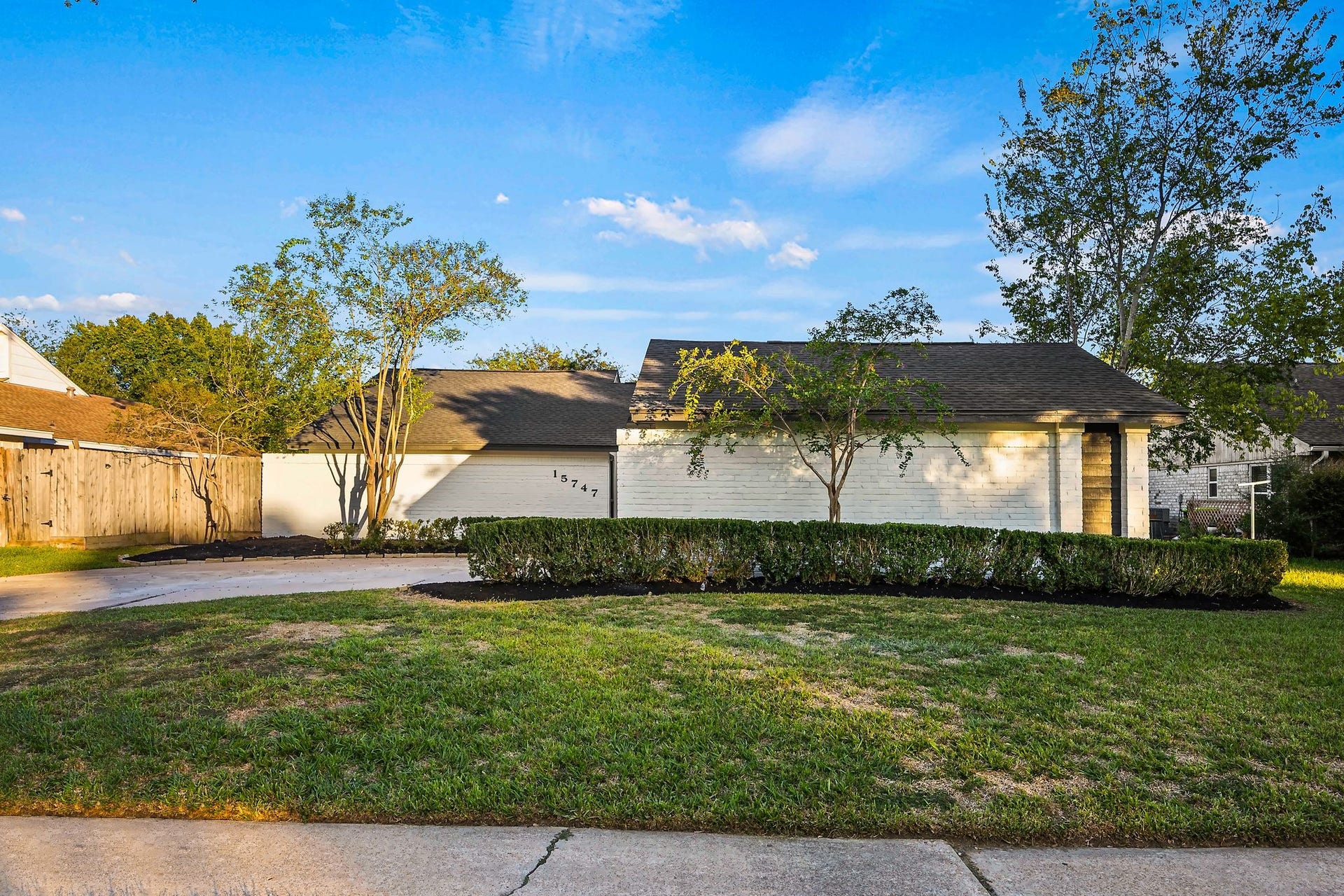 15747 Boulder Oaks Drive, Houston, TX 77084 15747 Boulder Oaks Drive, Houston, TX 77084