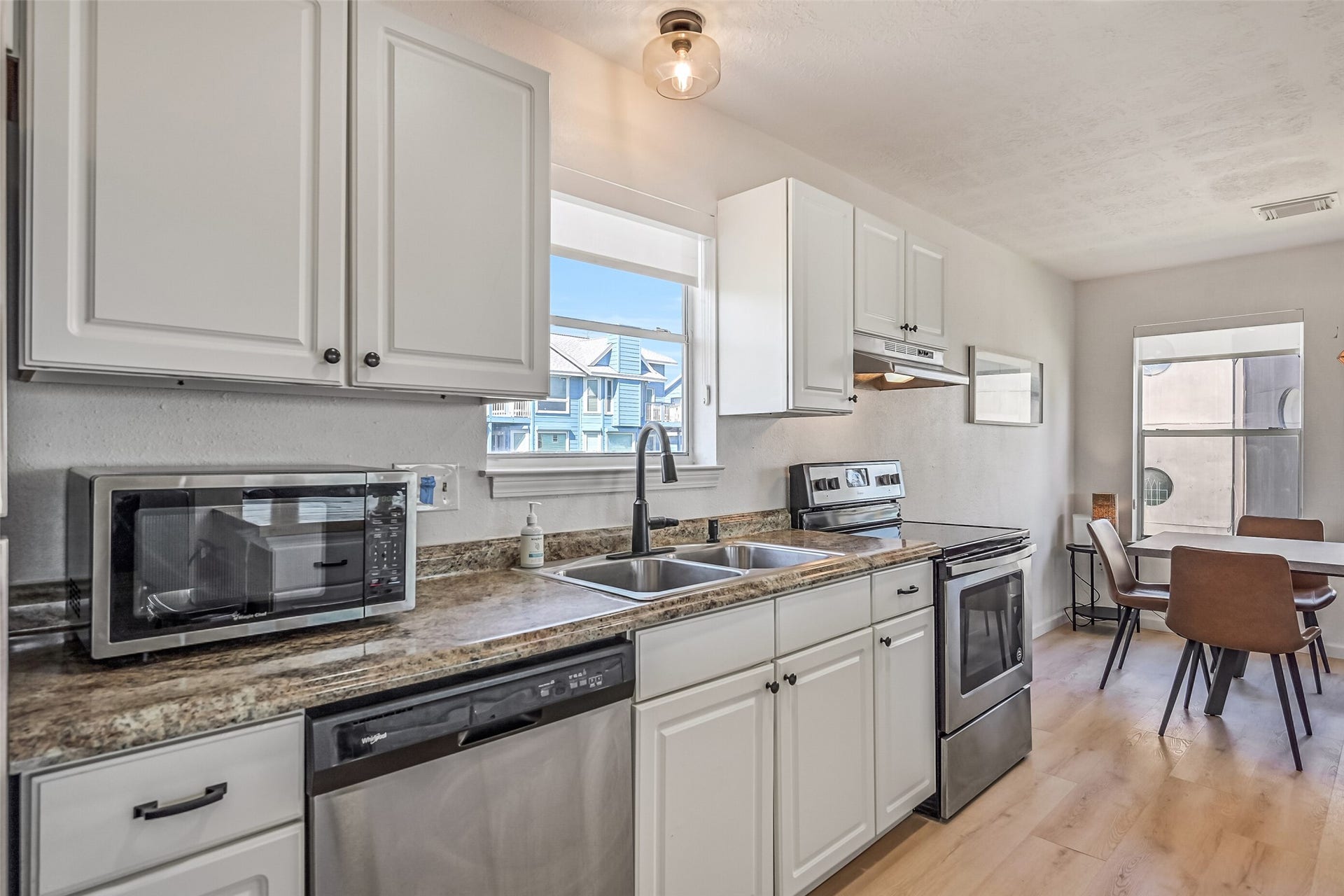 17620 Glei, Galveston, TX 77554 Stainless steel appliances can be found throughout.