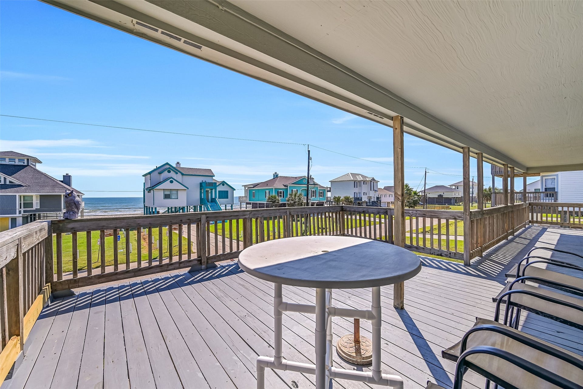 17620 Glei, Galveston, TX 77554 The deck offers plenty of room for relaxing, entertaining, or dining al fresco while taking in the beautiful beach views and coastal breezes.