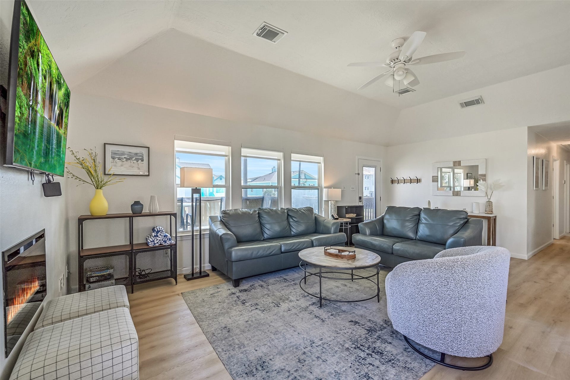 17620 Glei, Galveston, TX 77554 17620 Glei, Galveston, TX 77554