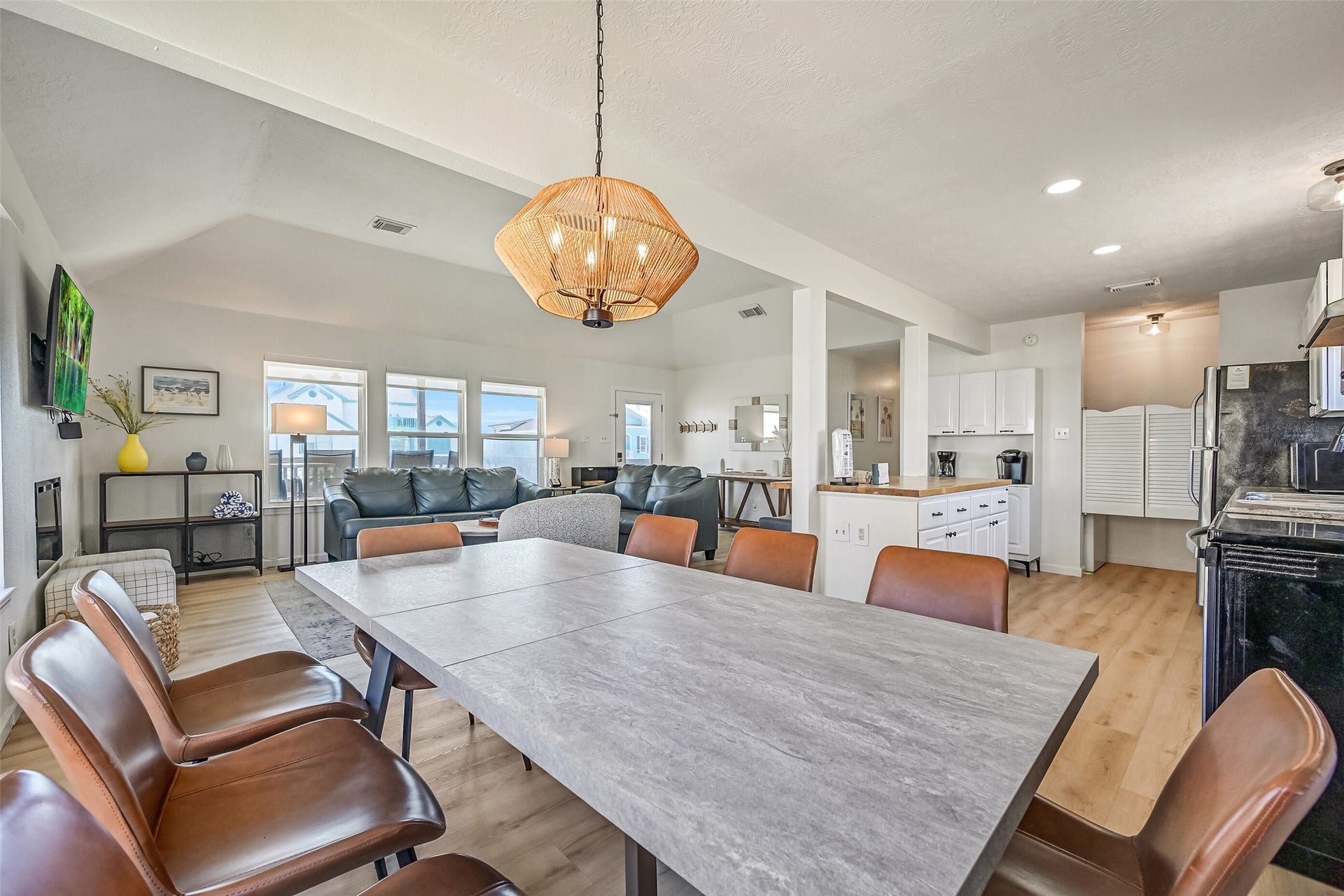 17620 Glei, Galveston, TX 77554 17620 Glei, Galveston, TX 77554