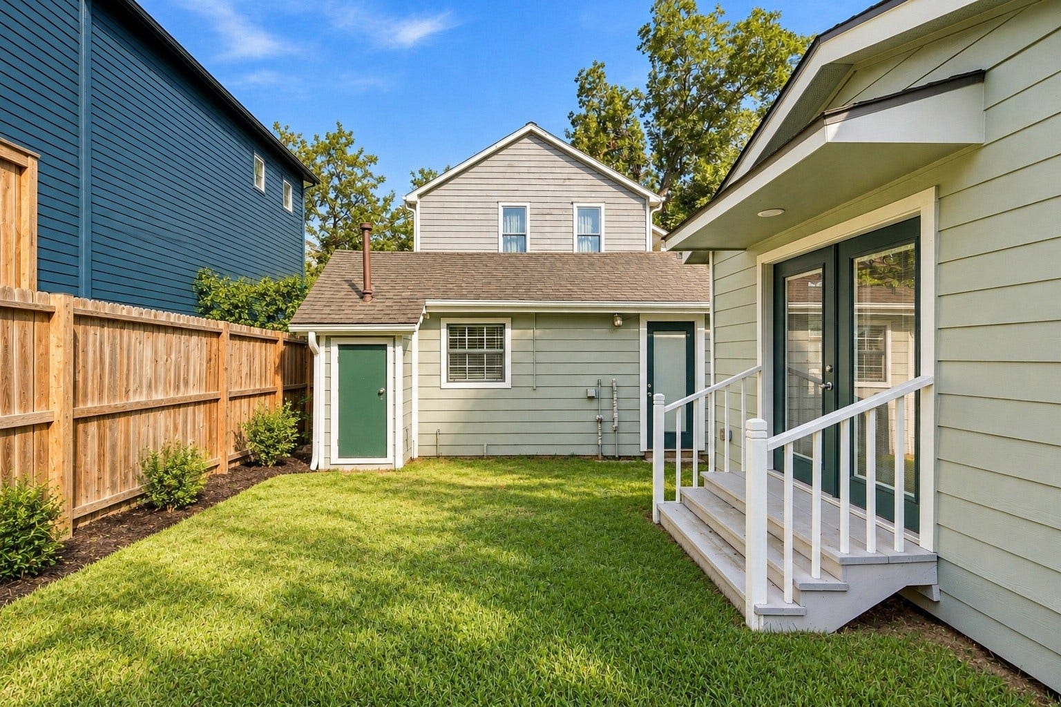 1006 Robbie Street, Houston, TX 77009