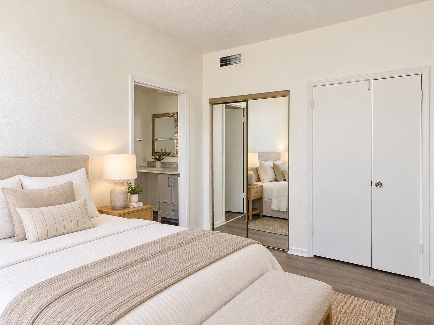 2121 El Paseo Street, #1807, Houston, TX 77054 2121 El Paseo Street, #1807, Houston, TX 77054