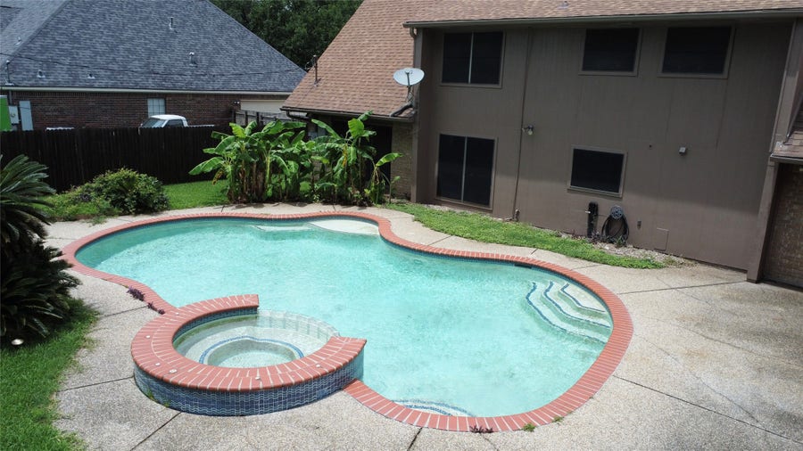 Property photo for 5101 Arrowhead Drive, Baytown, TX