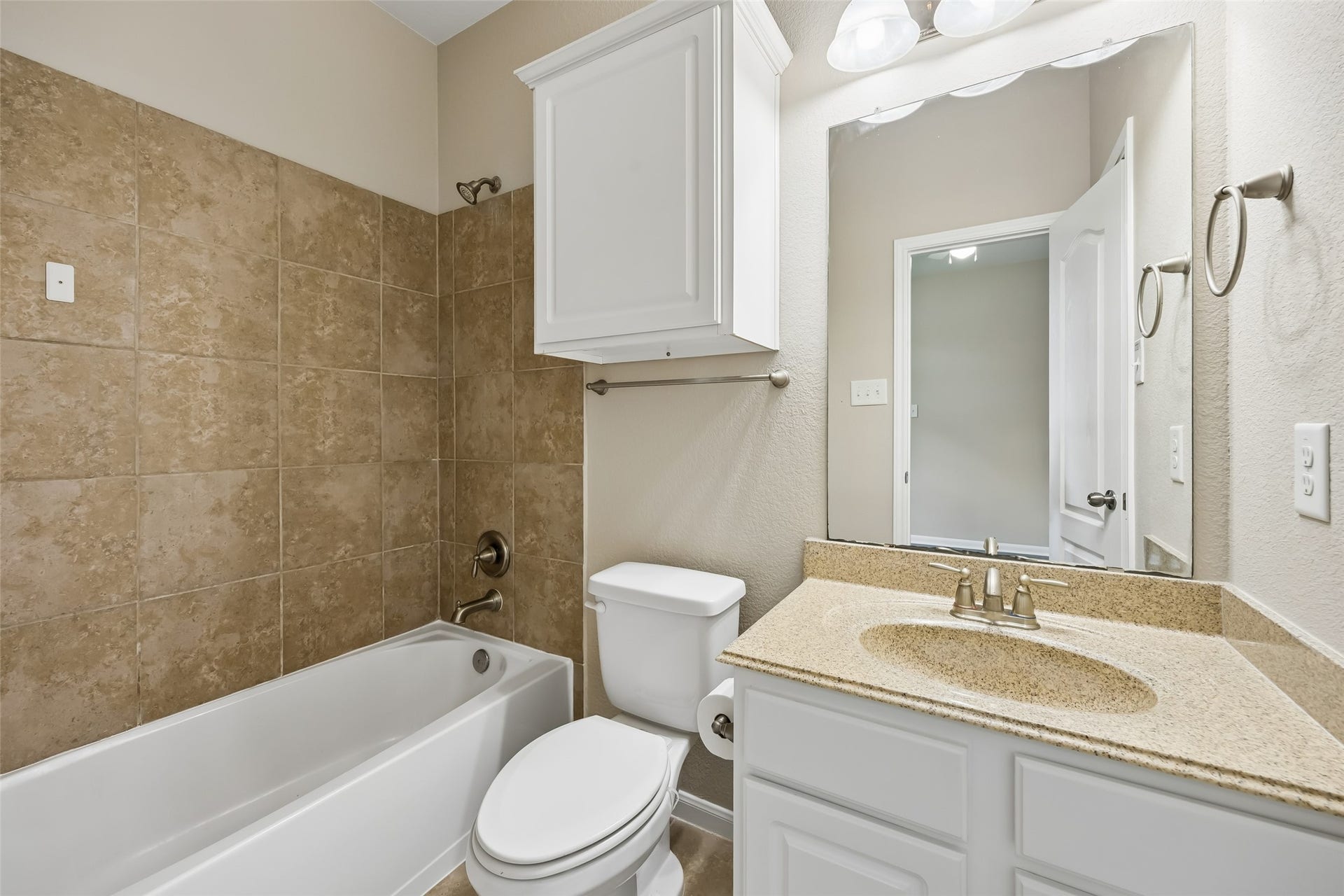 25201 Quiet Ledge, Porter, TX 77365 25201 Quiet Ledge, Porter, TX 77365