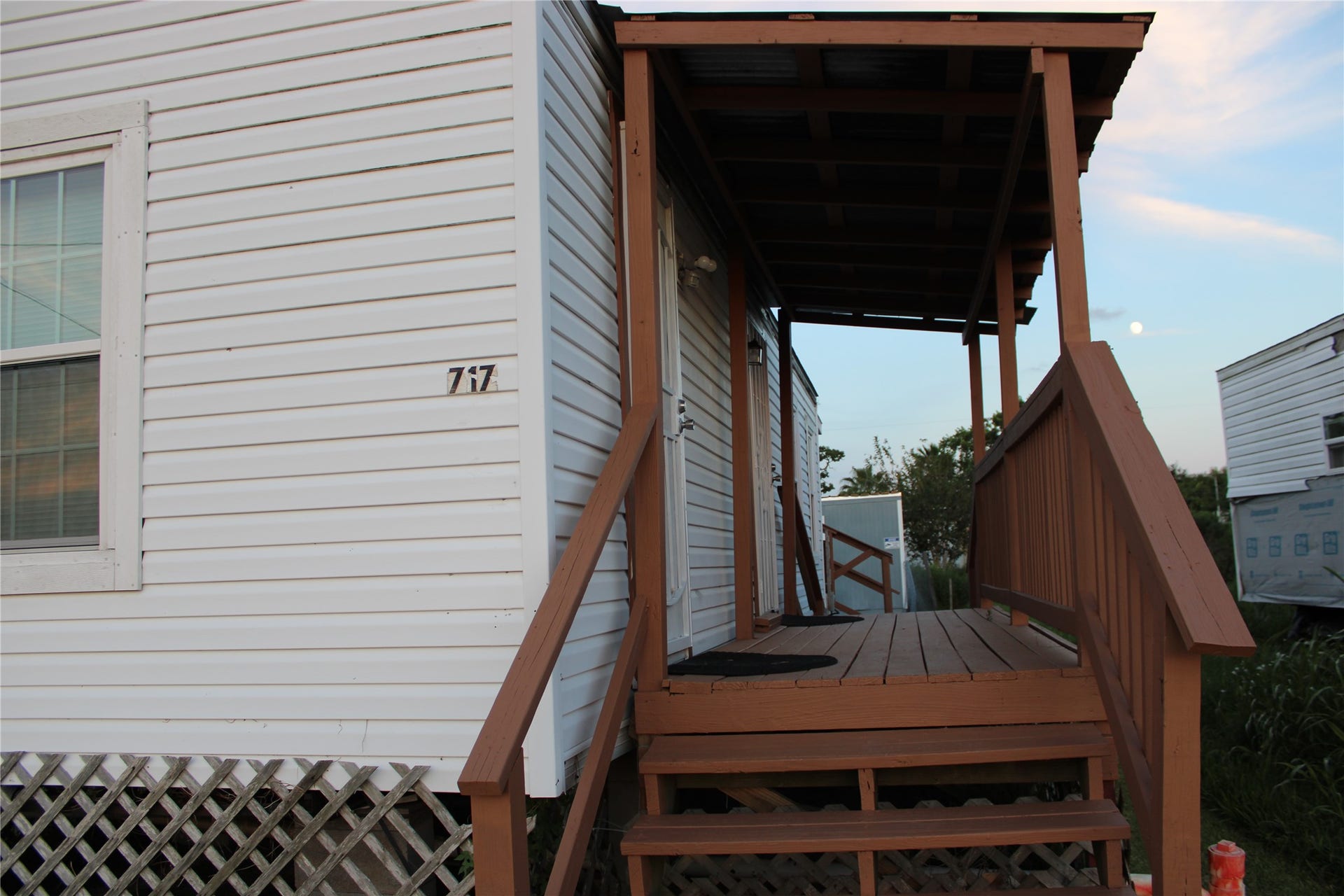 717 7th Street, Dickinson, TX 77539 Large Deck