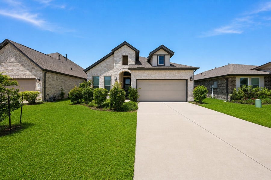 Property photo for 13025 Ocean Breeze Lane, La Marque, TX