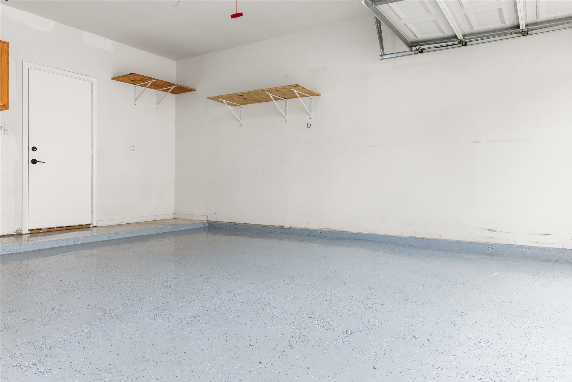 2049 Glencove Drive, Seabrook, TX 77586 Two Car Garage w/Epoxy Floor