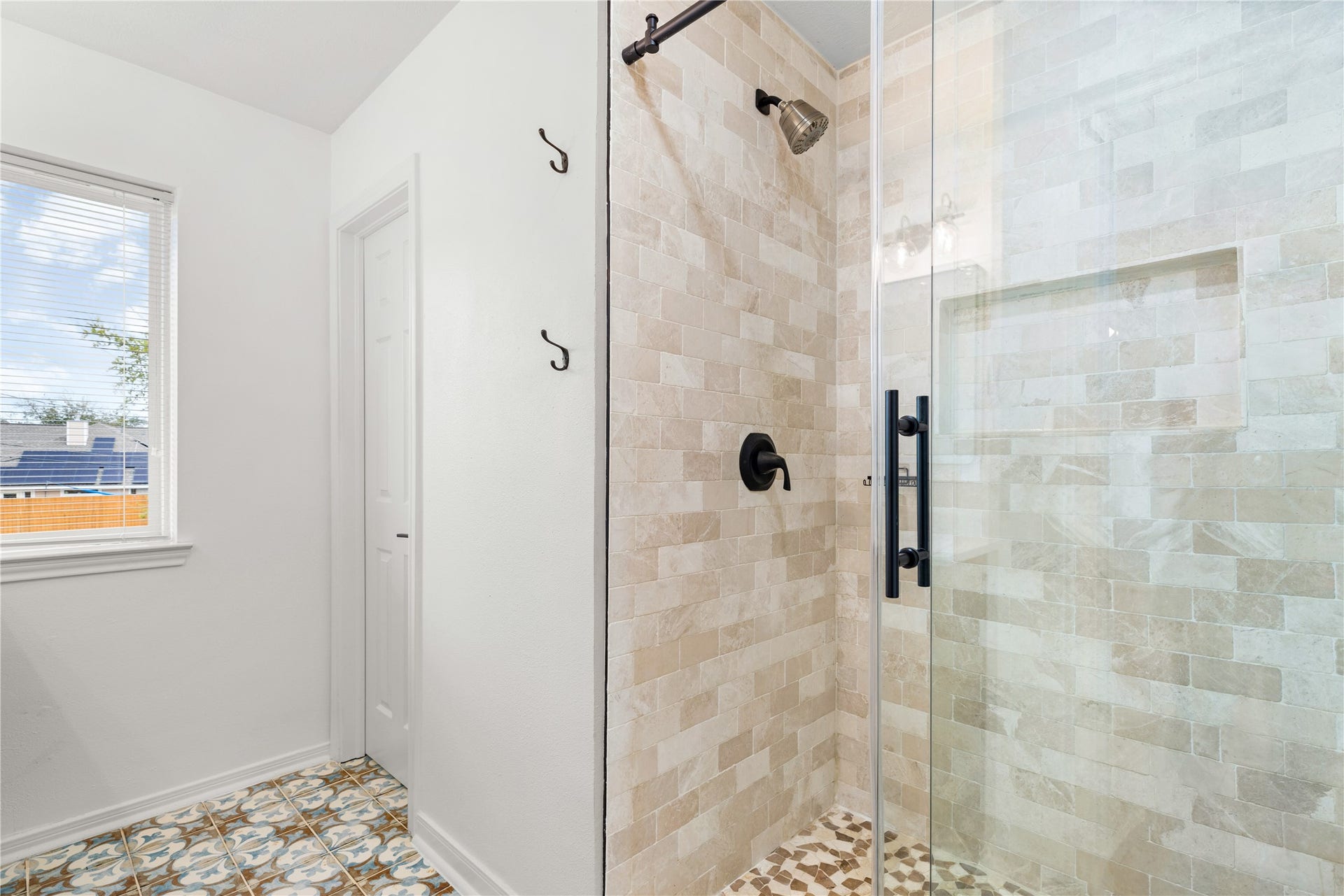 2049 Glencove Drive, Seabrook, TX 77586 Primary Bathroom Walk-In Shower