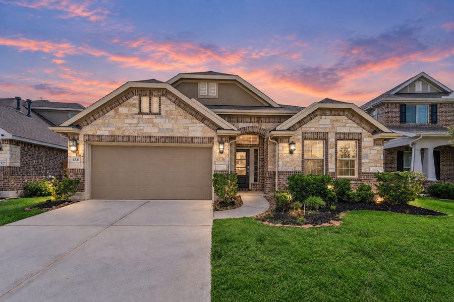 Property photo for 4331 Tawny Timber Drive, Spring, TX