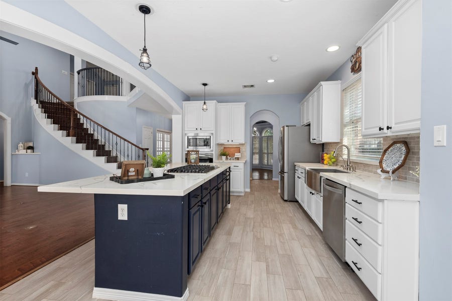 Property photo for 11831 Gray Forest Trail, Tomball, TX