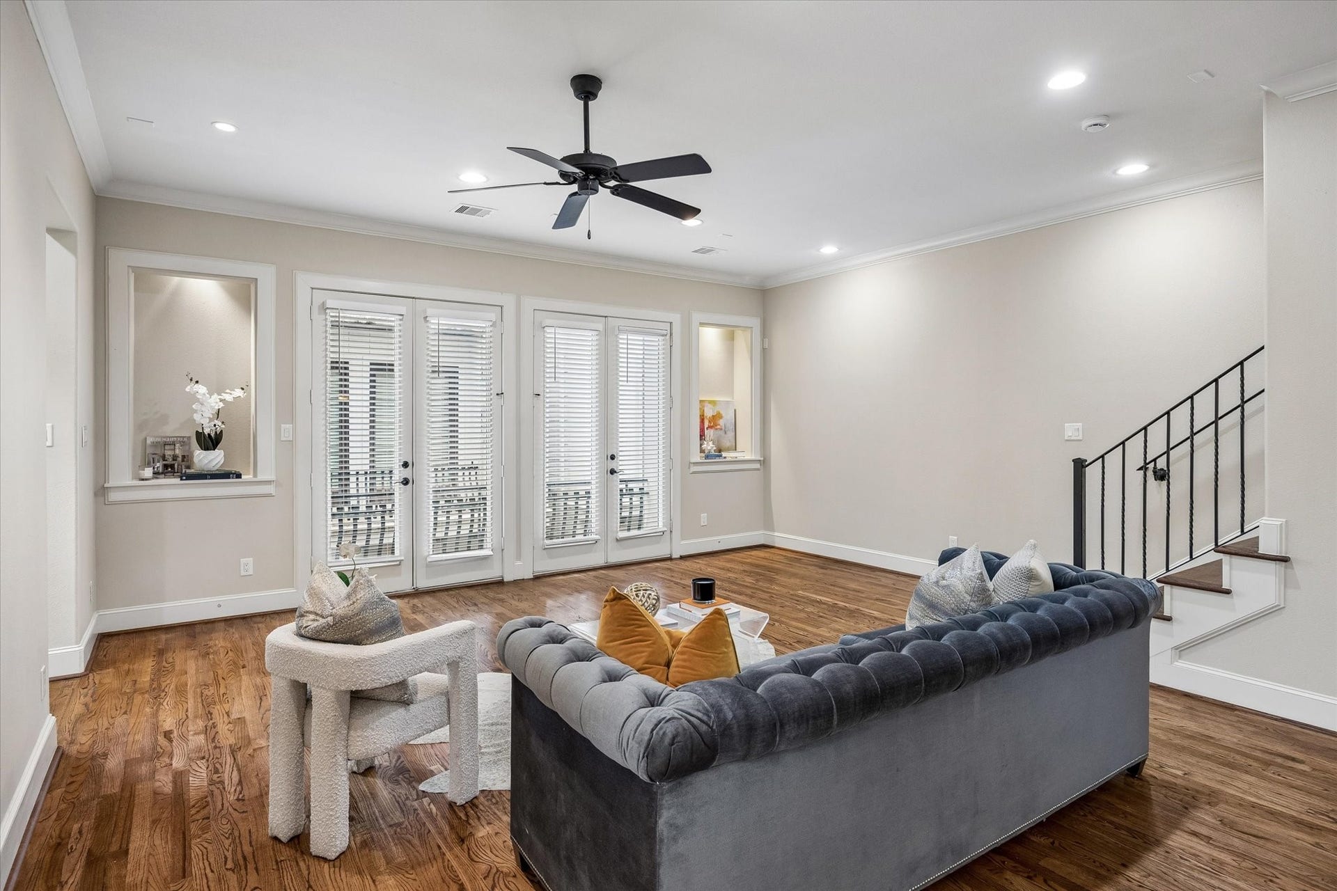 1112 Peveto Street, #C, Houston, TX 77019 French doors open to the balcony and provide an abundance of natural light.