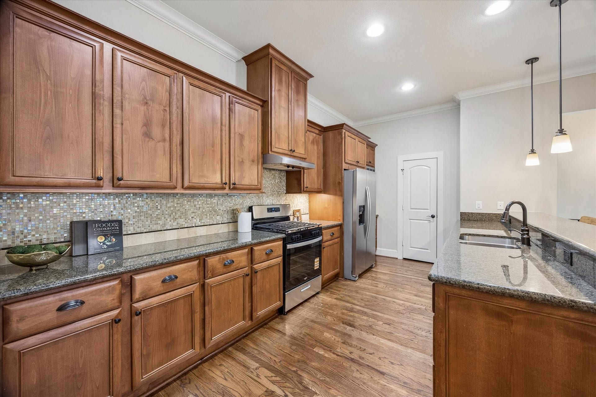 1112 Peveto Street, #C, Houston, TX 77019 1112 Peveto Street, #C, Houston, TX 77019