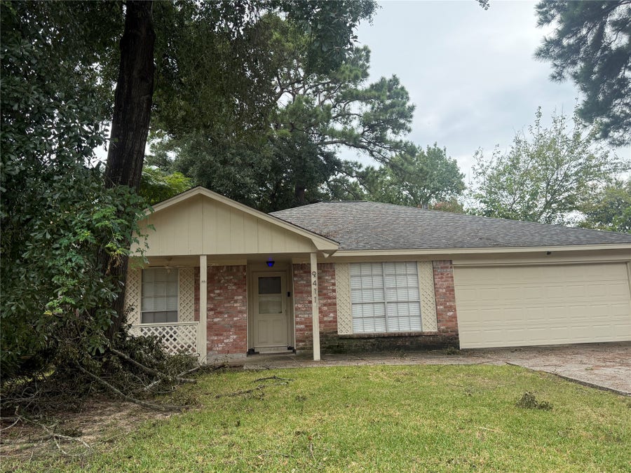 Property photo for 9411 Charterlawn Circle, Houston, TX