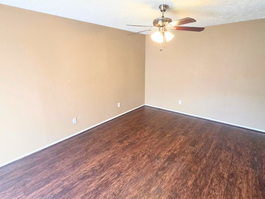 423 N Compass Rose Circle, Crosby, TX 77532 423 N Compass Rose Circle, Crosby, TX 77532