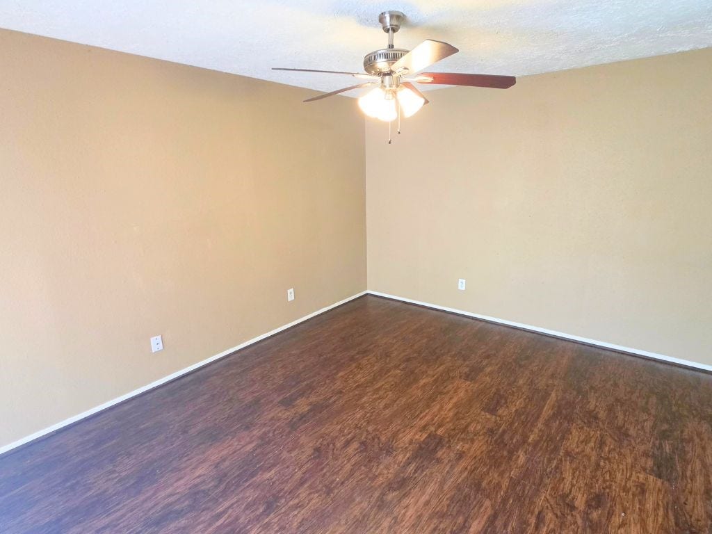 423 N Compass Rose Circle, Crosby, TX 77532 423 N Compass Rose Circle, Crosby, TX 77532