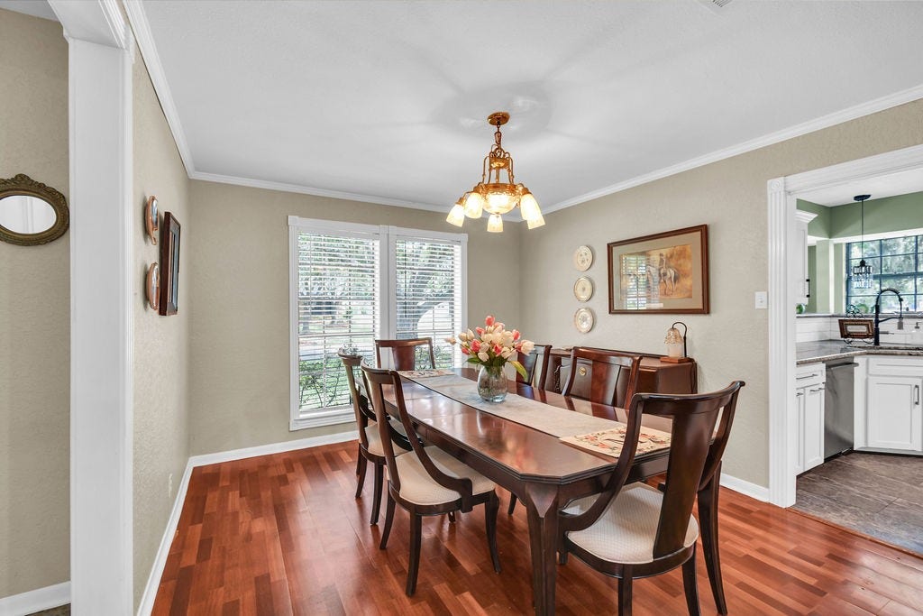131 Frostwood Drive, Lake Jackson, TX 77566 Formal dining located next to the kitchen