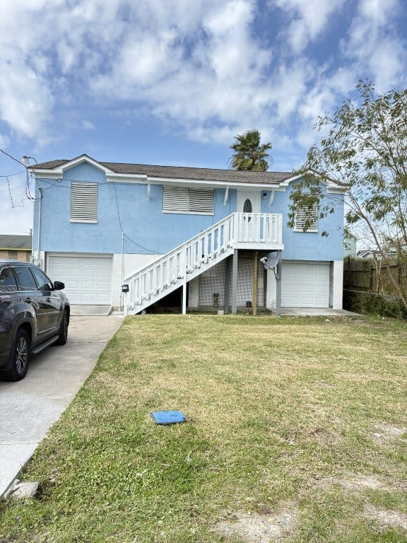 Property photo for 7220 Avenue R, Galveston, TX