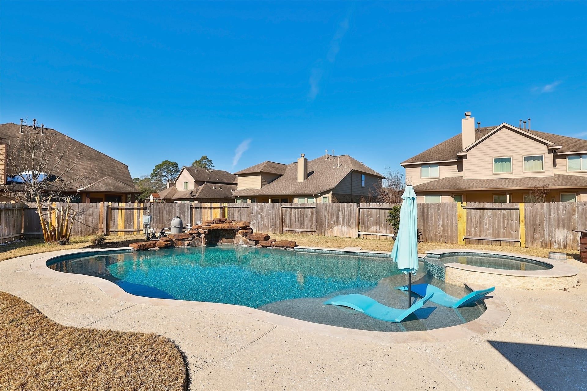 20811 Noble Crusade Court, Tomball, TX 77375 Very large pool with waterfall and hot tub built in 2020