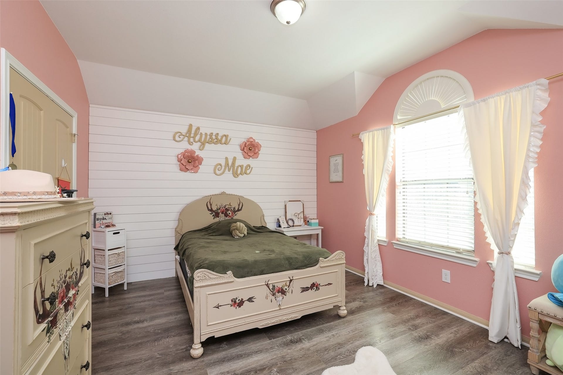 20811 Noble Crusade Court, Tomball, TX 77375 Princess suite upstairs