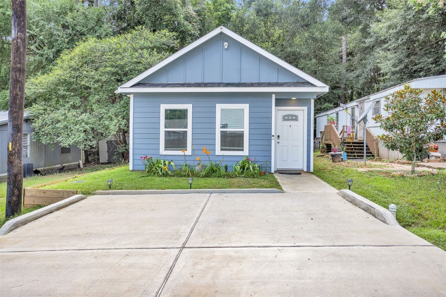 Property photo for 286 Westchase, Montgomery, TX