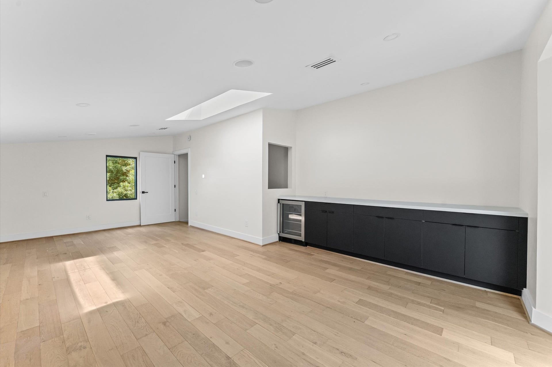 2135 Quenby Street, Houston, TX 77005 2135 Quenby Street, Houston, TX 77005
