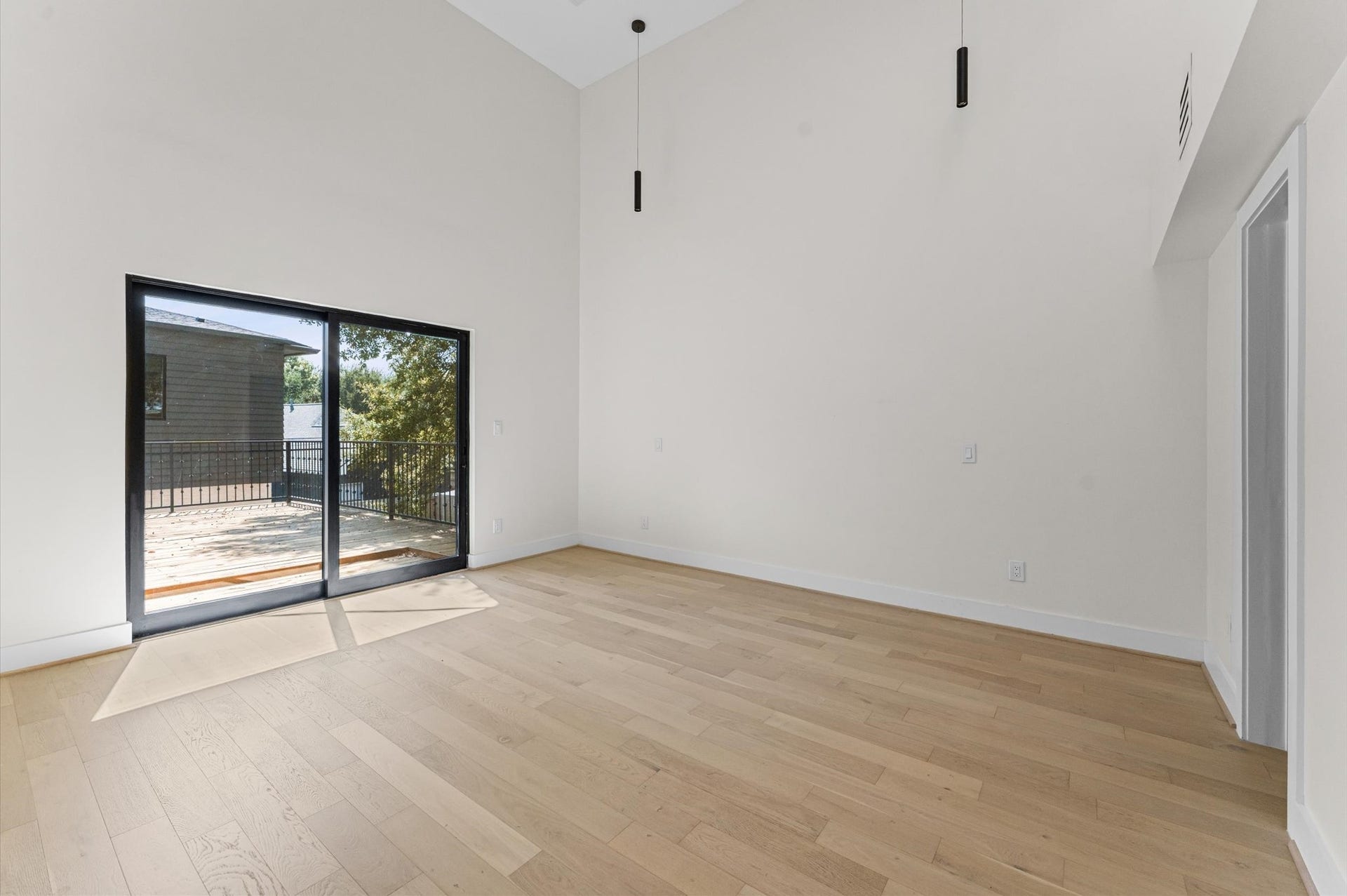 2135 Quenby Street, Houston, TX 77005 2135 Quenby Street, Houston, TX 77005