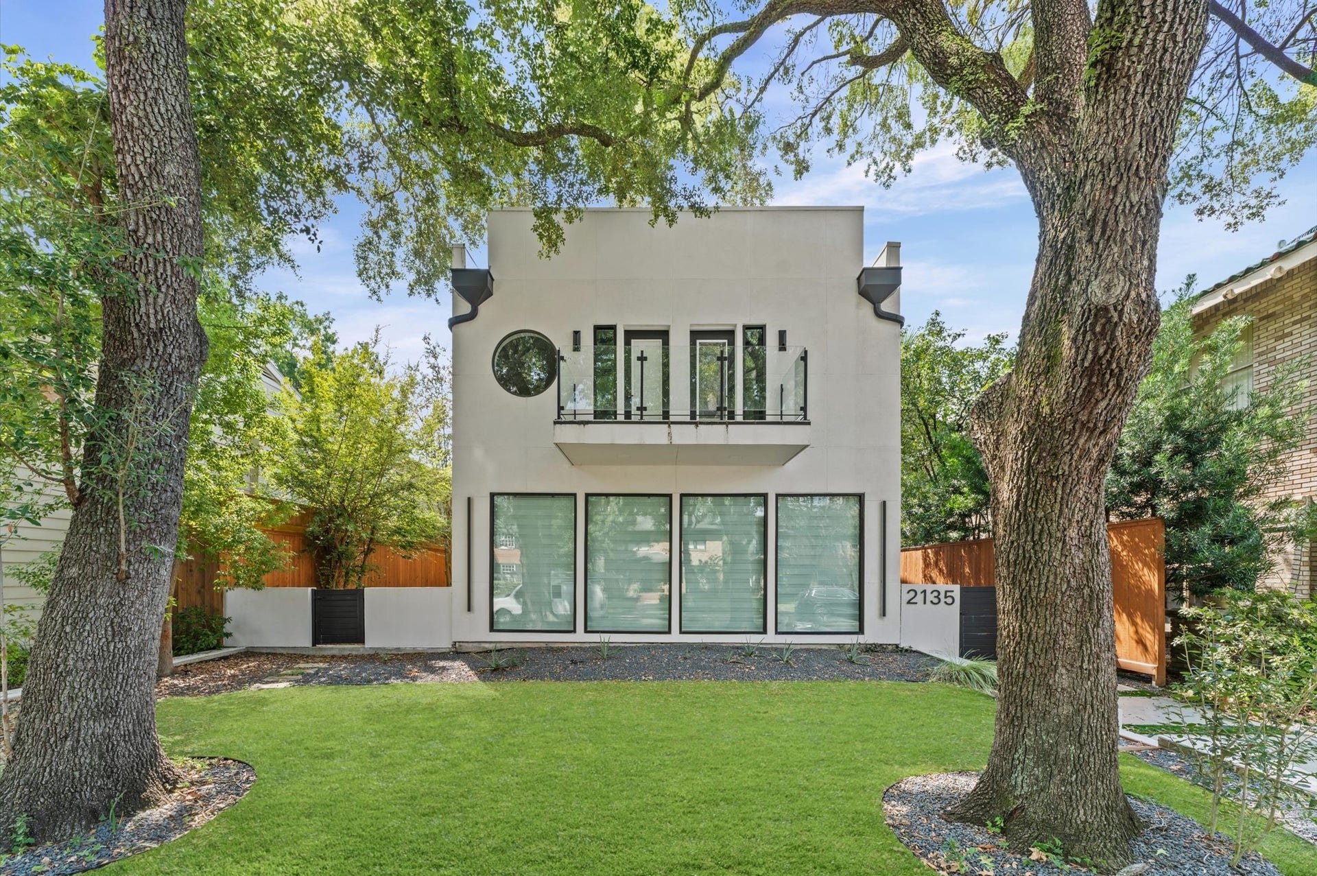 2135 Quenby Street, Houston, TX 77005 2135 Quenby Street, Houston, TX 77005