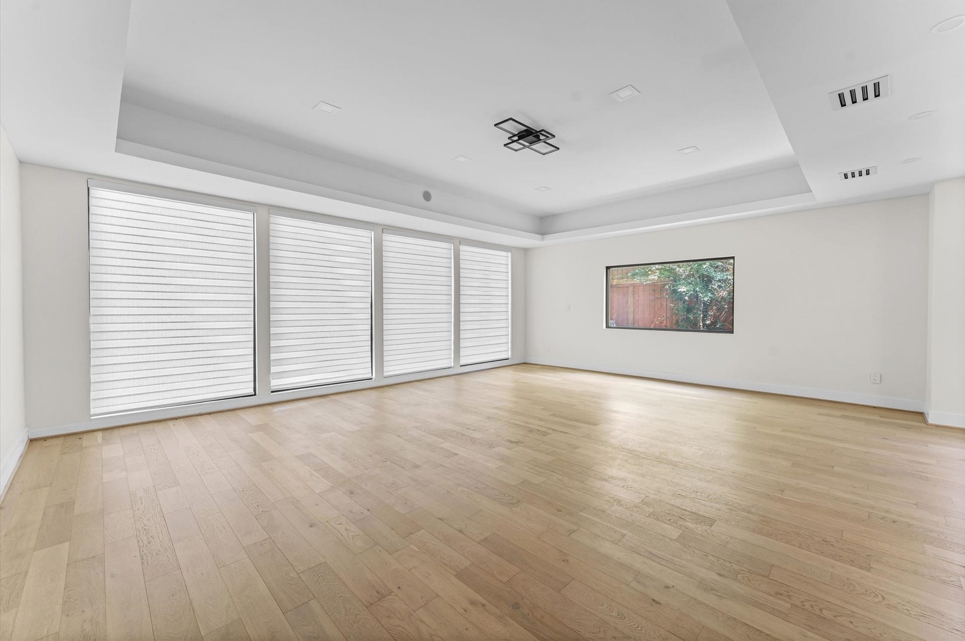 2135 Quenby Street, Houston, TX 77005 2135 Quenby Street, Houston, TX 77005
