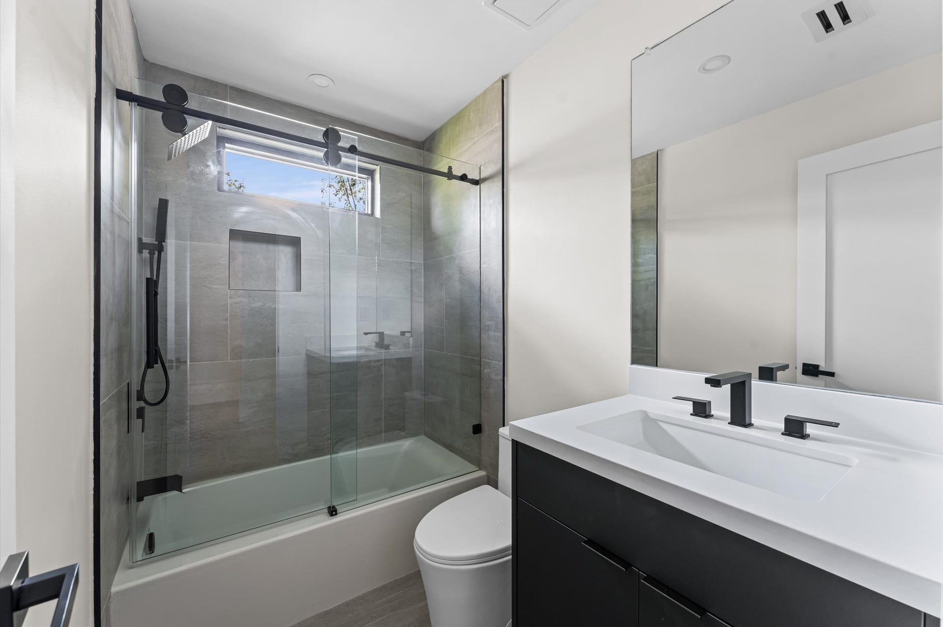 2135 Quenby Street, Houston, TX 77005 2135 Quenby Street, Houston, TX 77005