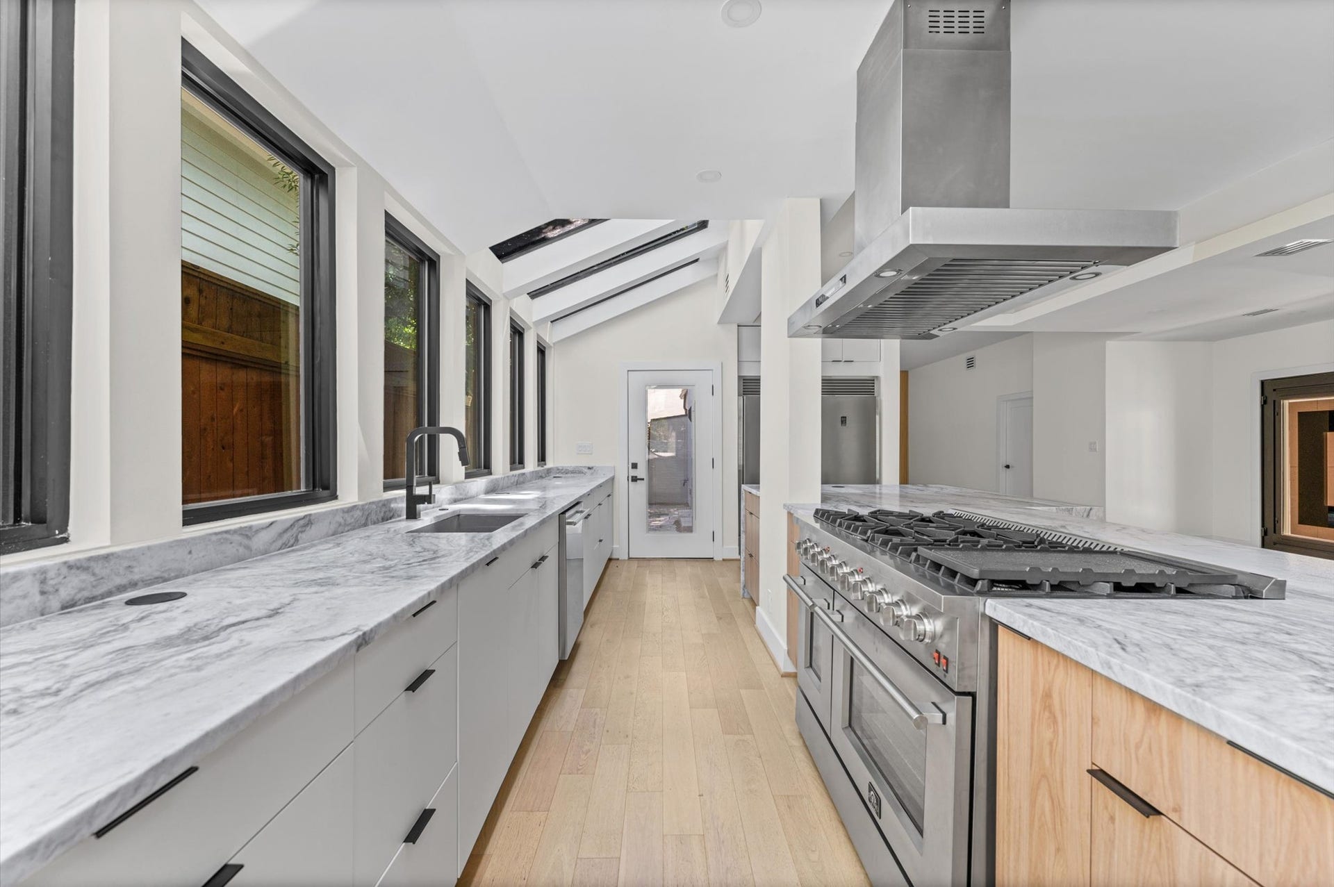 2135 Quenby Street, Houston, TX 77005 2135 Quenby Street, Houston, TX 77005