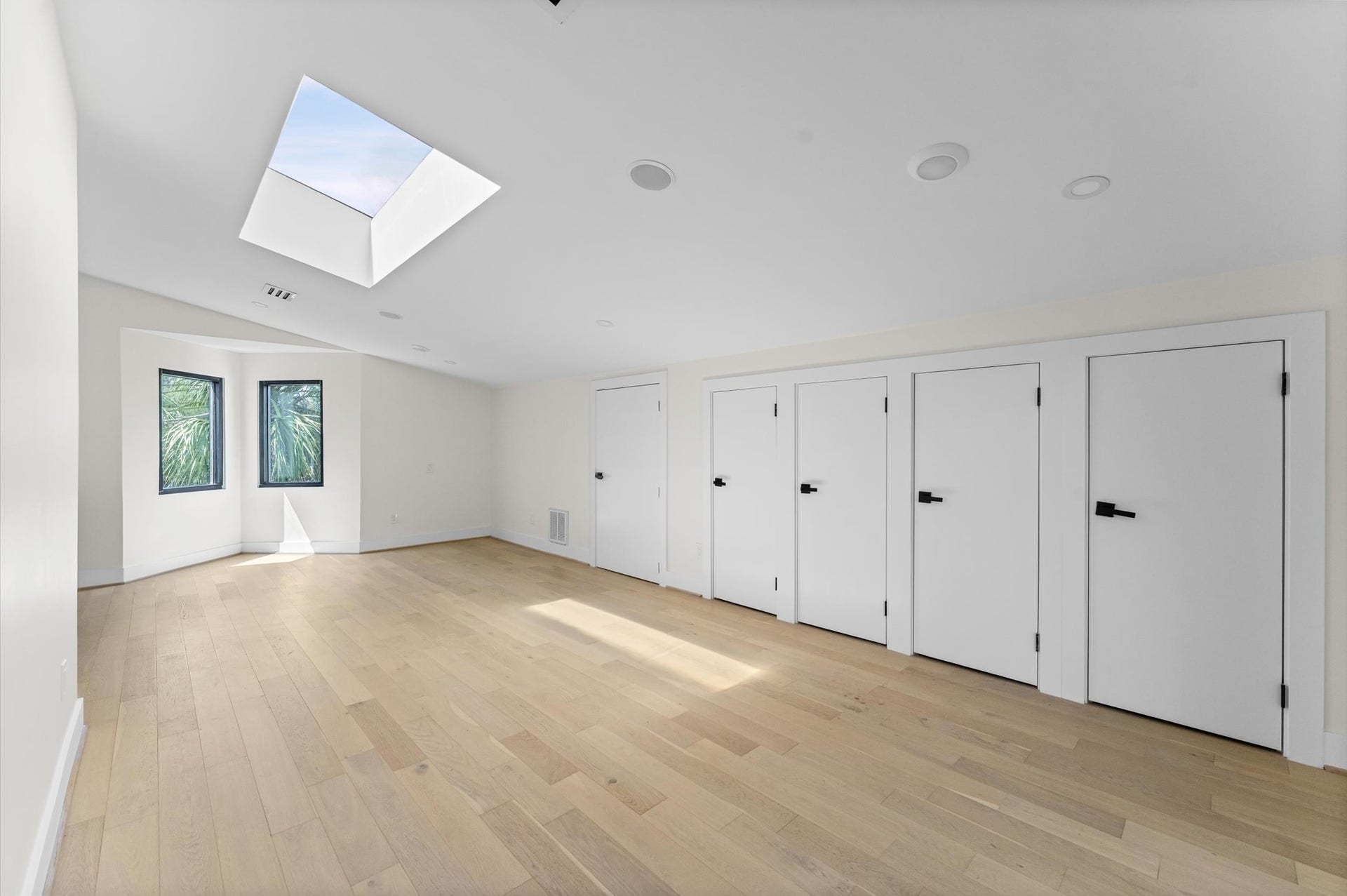 2135 Quenby Street, Houston, TX 77005 2135 Quenby Street, Houston, TX 77005