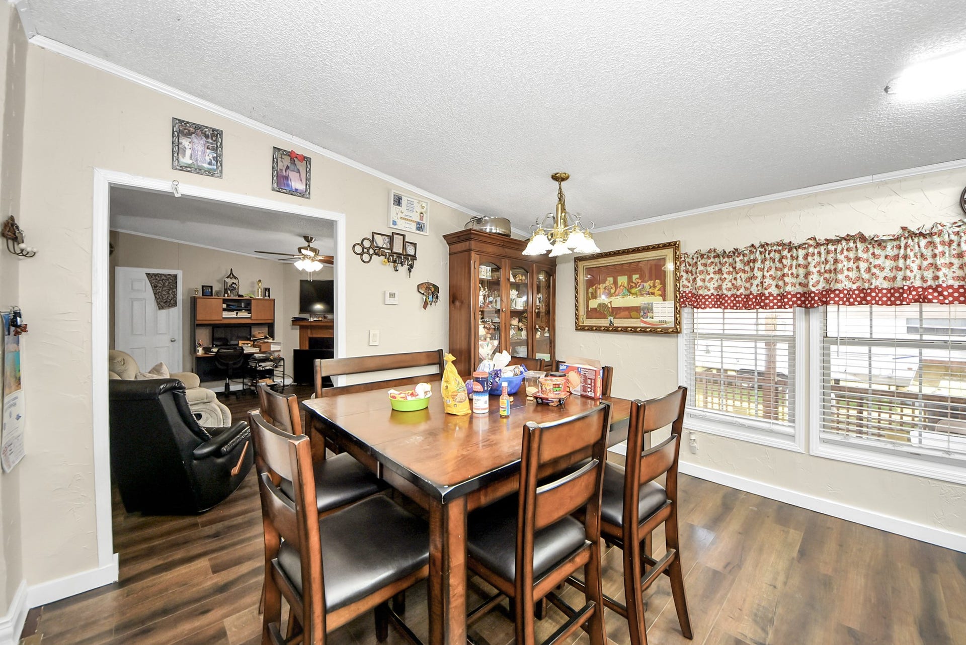 26090 Cornwall, New Caney, TX 77357 26090 Cornwall, New Caney, TX 77357