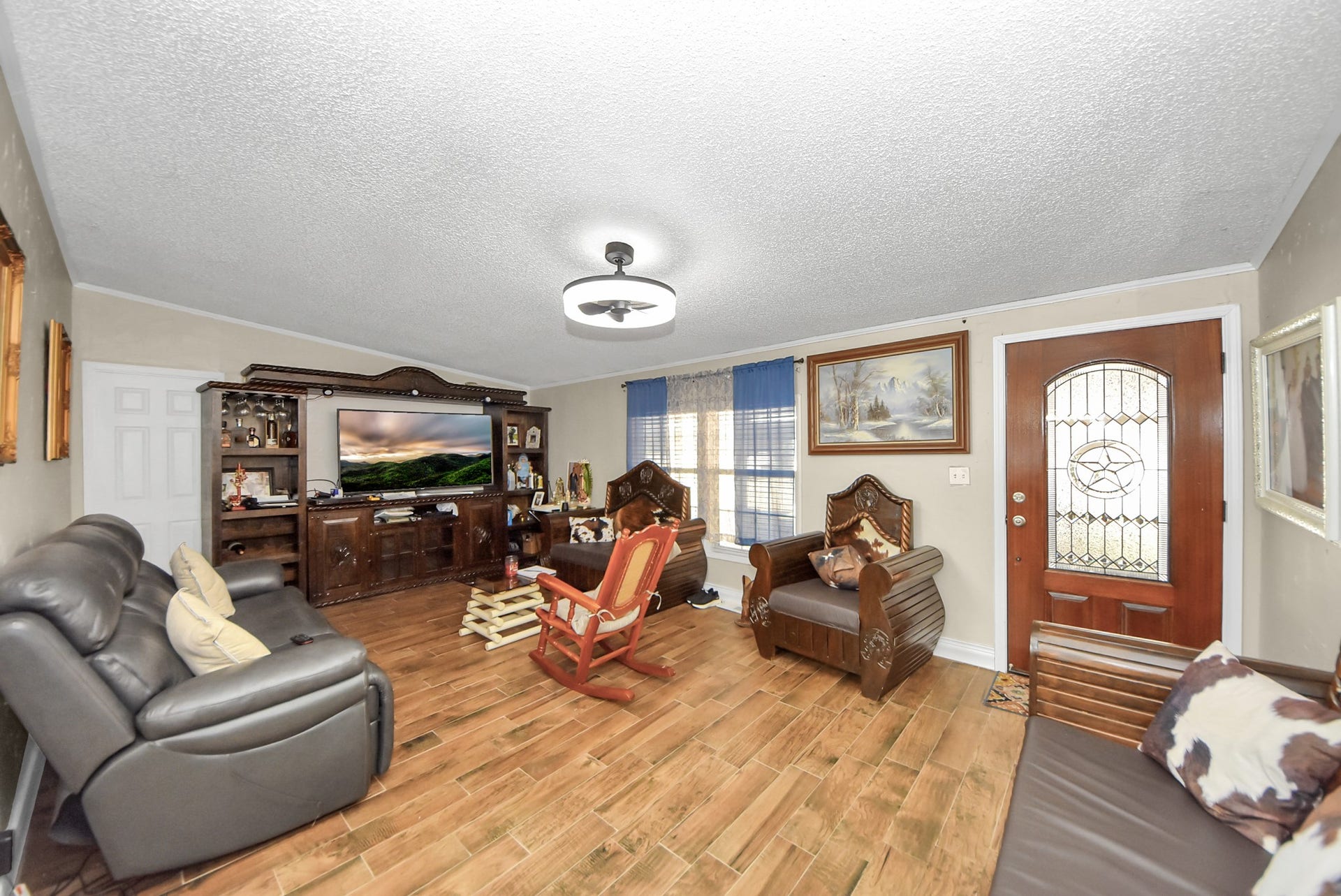 26090 Cornwall, New Caney, TX 77357 26090 Cornwall, New Caney, TX 77357