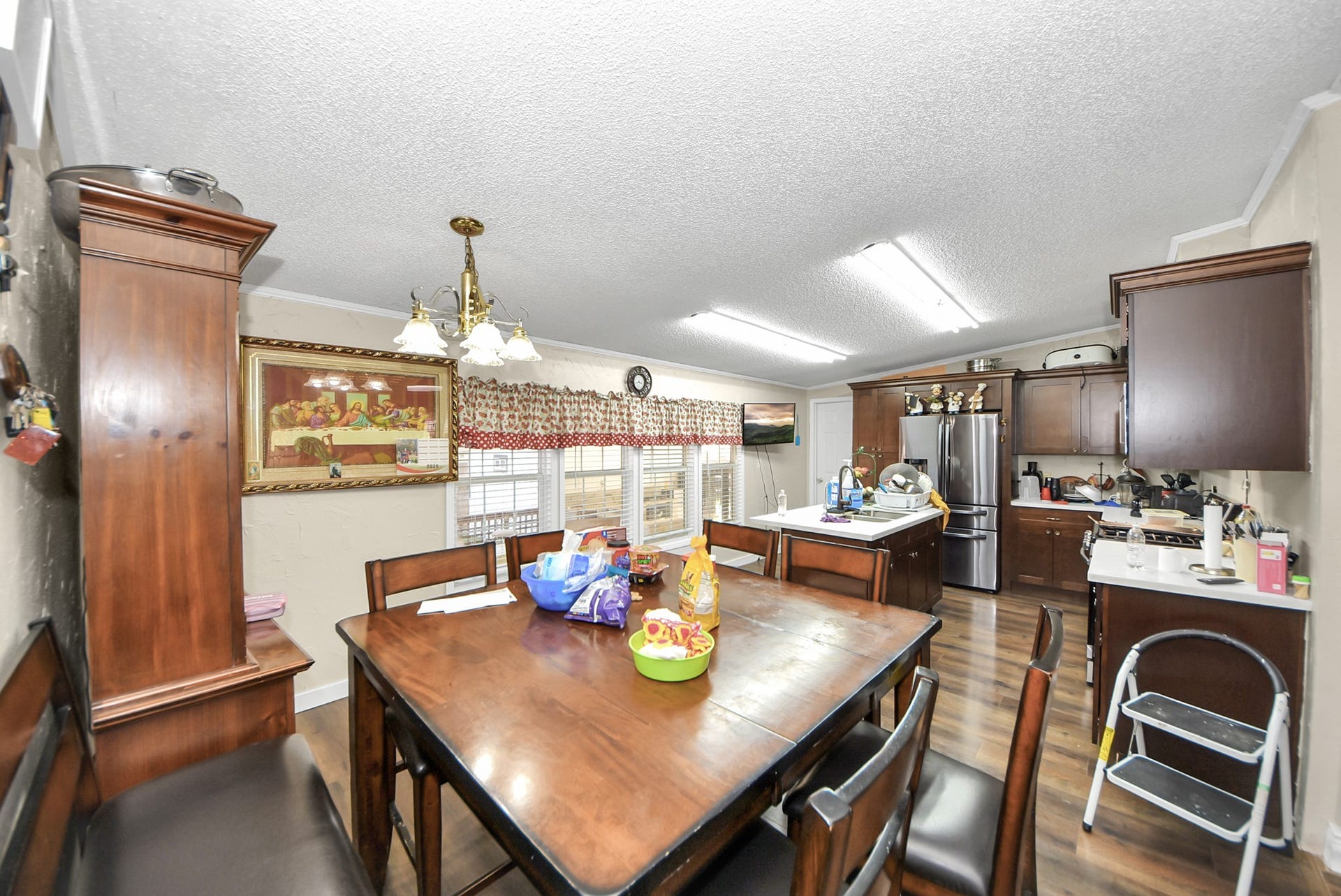 26090 Cornwall, New Caney, TX 77357 26090 Cornwall, New Caney, TX 77357