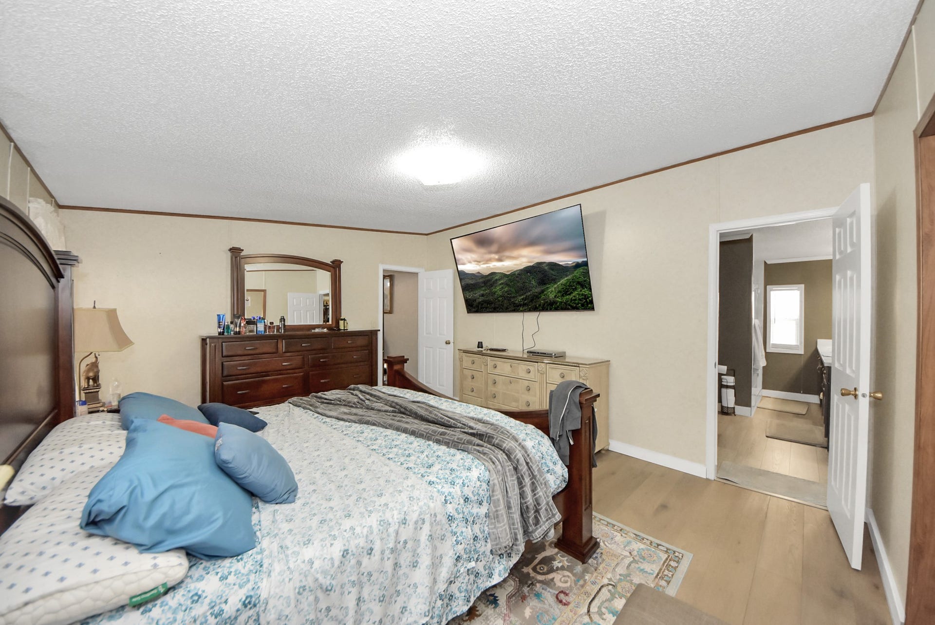 26090 Cornwall, New Caney, TX 77357 26090 Cornwall, New Caney, TX 77357