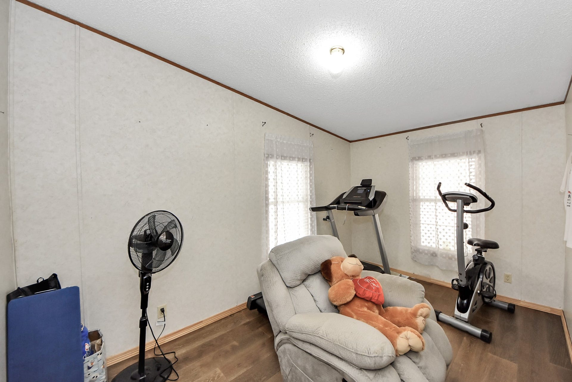 26090 Cornwall, New Caney, TX 77357 26090 Cornwall, New Caney, TX 77357