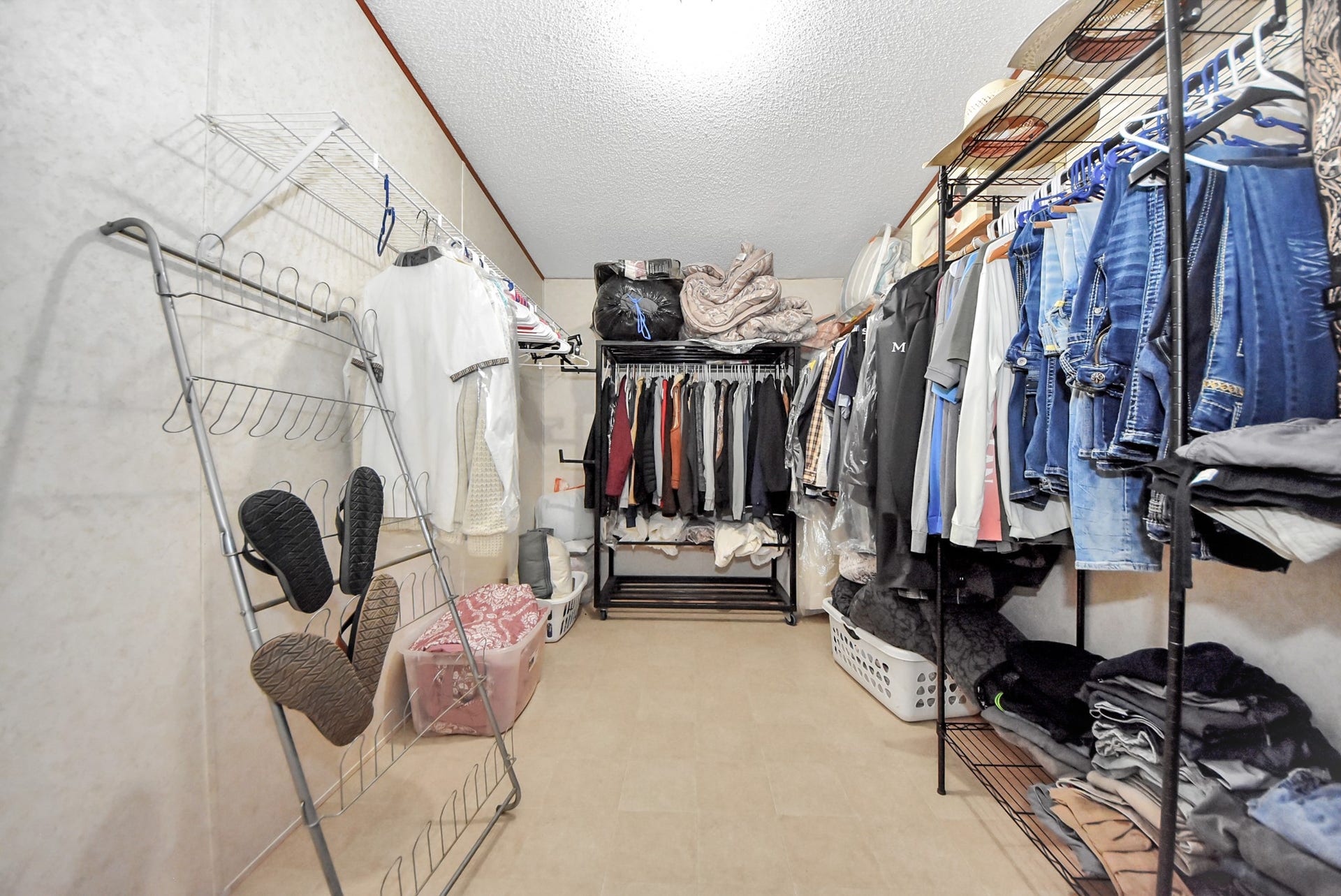 26090 Cornwall, New Caney, TX 77357 26090 Cornwall, New Caney, TX 77357