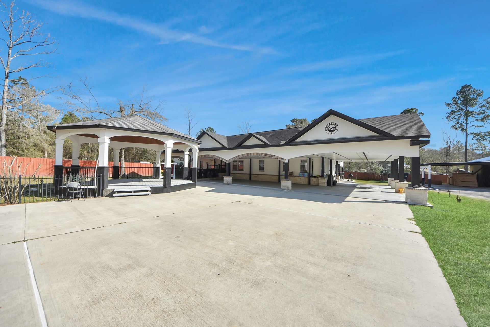 26090 Cornwall, New Caney, TX 77357 26090 Cornwall, New Caney, TX 77357