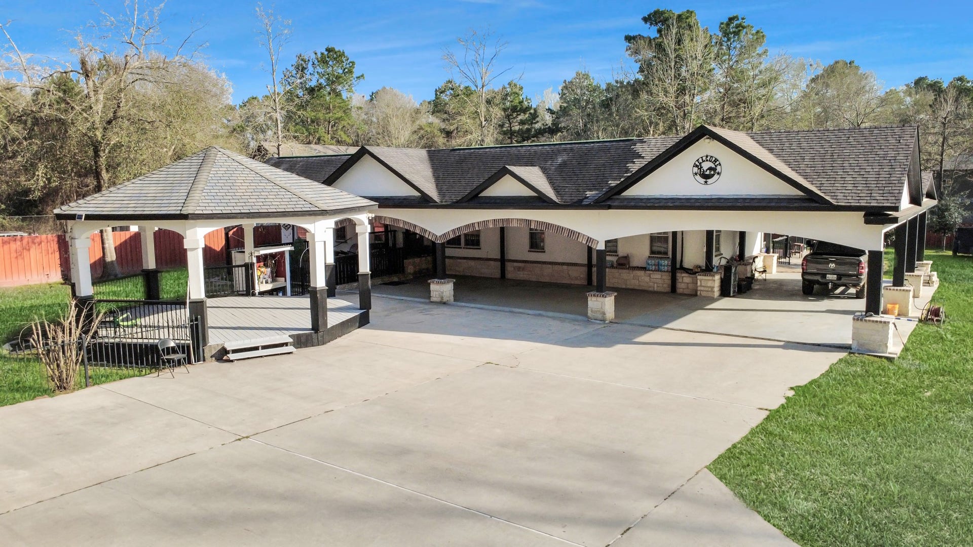 26090 Cornwall, New Caney, TX 77357 26090 Cornwall, New Caney, TX 77357